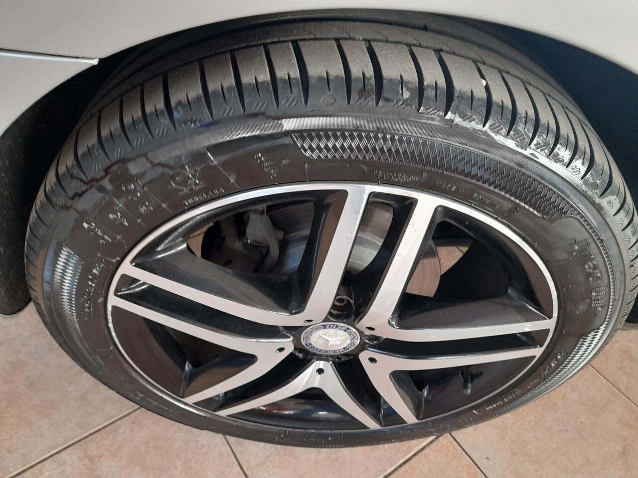 Mercedes-benz V 200 CDI Premium Long