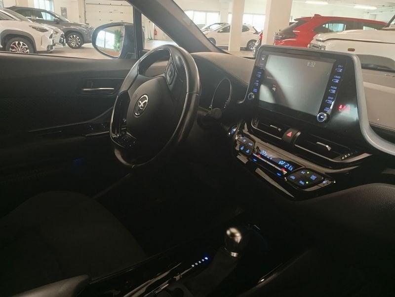 Toyota C-HR C-HR 1.8 Hybrid E-CVT Trend