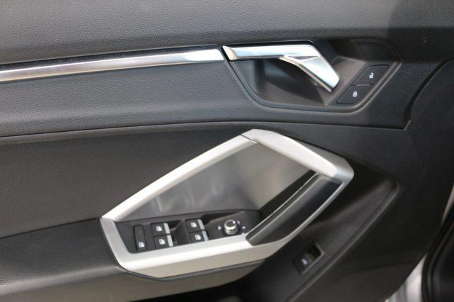 AUDI Q3 2.0 TDI 150 CV S tronic Edition KM CERTIFICATI