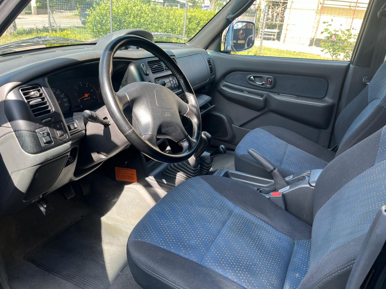Mitsubishi L200 2.5 TDI 4WD Double Cab Pick-up GLS