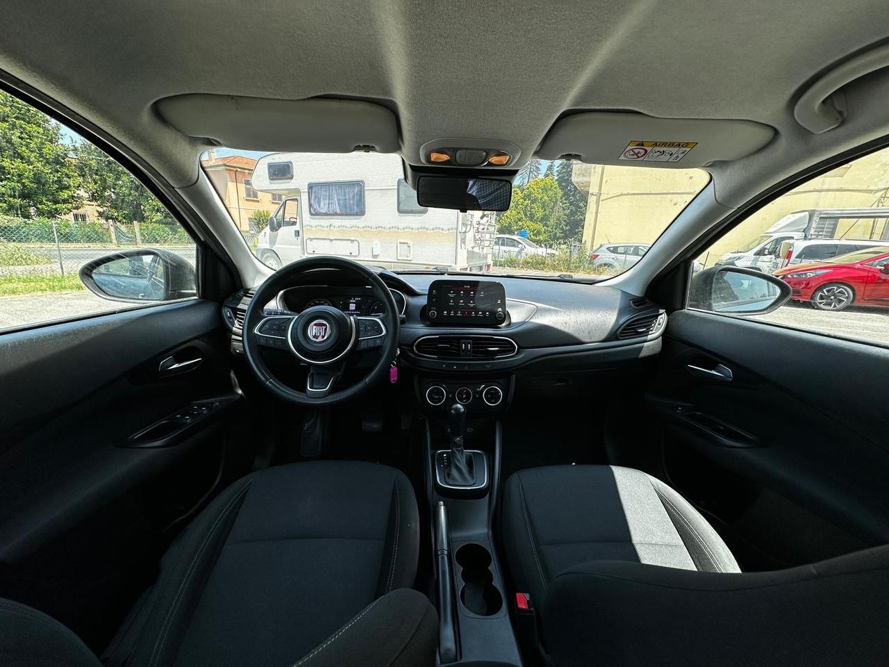 Fiat Tipo 1.5 Hybrid DCT 5 porte