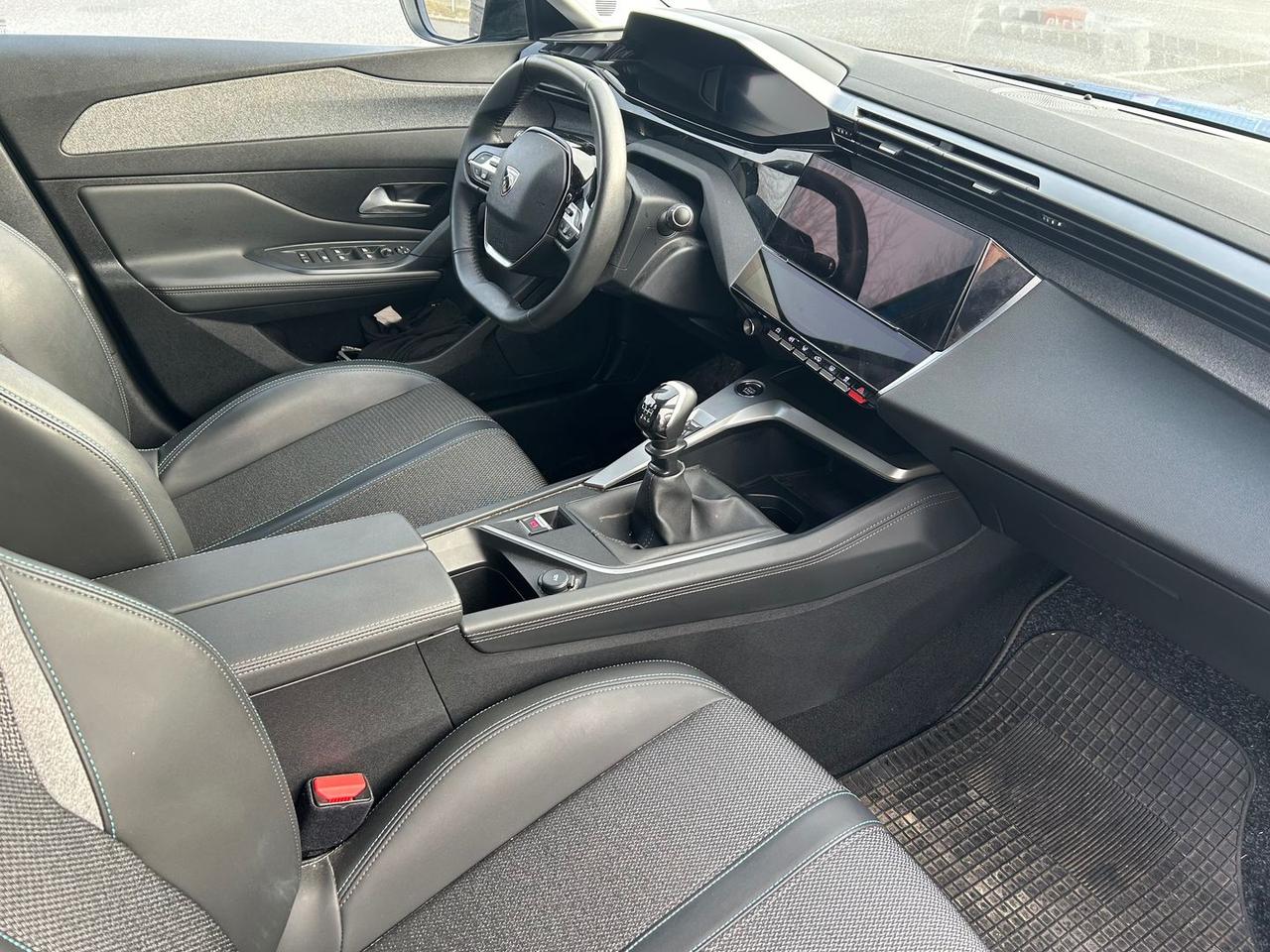 Peugeot 308 Allure Pack 1.2 PureTech 130 #9146