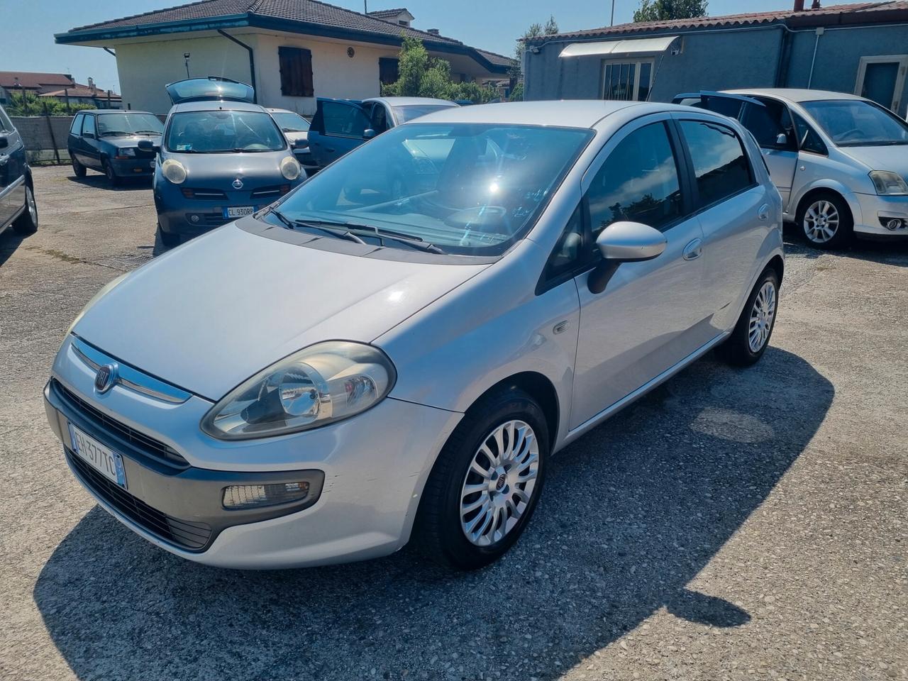 FIAT PUNTO EVO 1 .4 GPL AUTOMATICA NEOPATENTATI