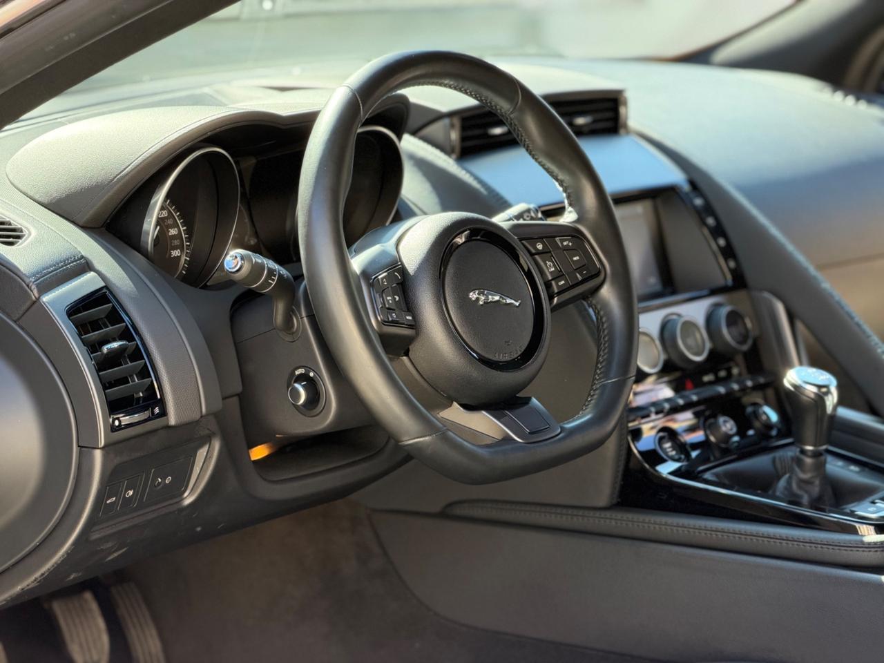 Jaguar F-Type 3.0 V6 COUPE 340 CV MANUALE