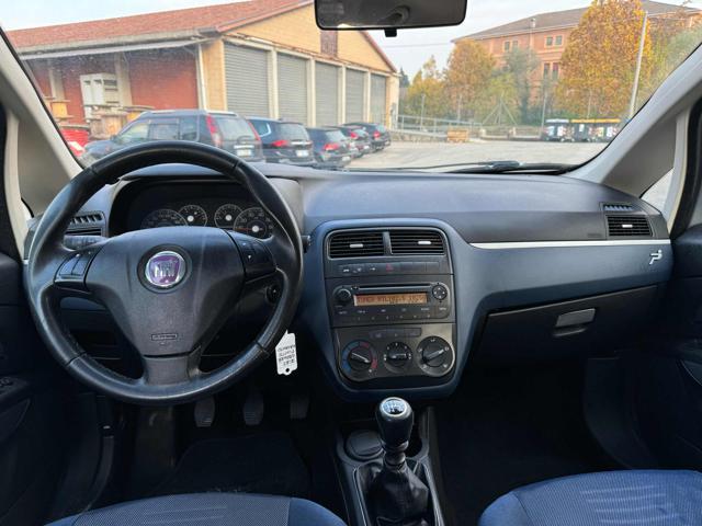 FIAT Grande Punto 127,756km neopatentati Bellissima