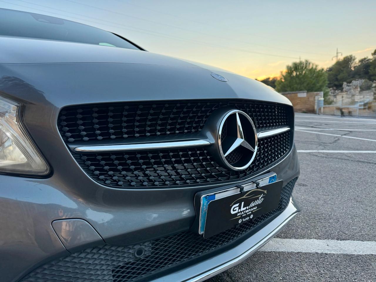 Mercedes A180 Sport/1.5 110 CV/KEYLESS/CAMERA/AMBIENT LIGHTS