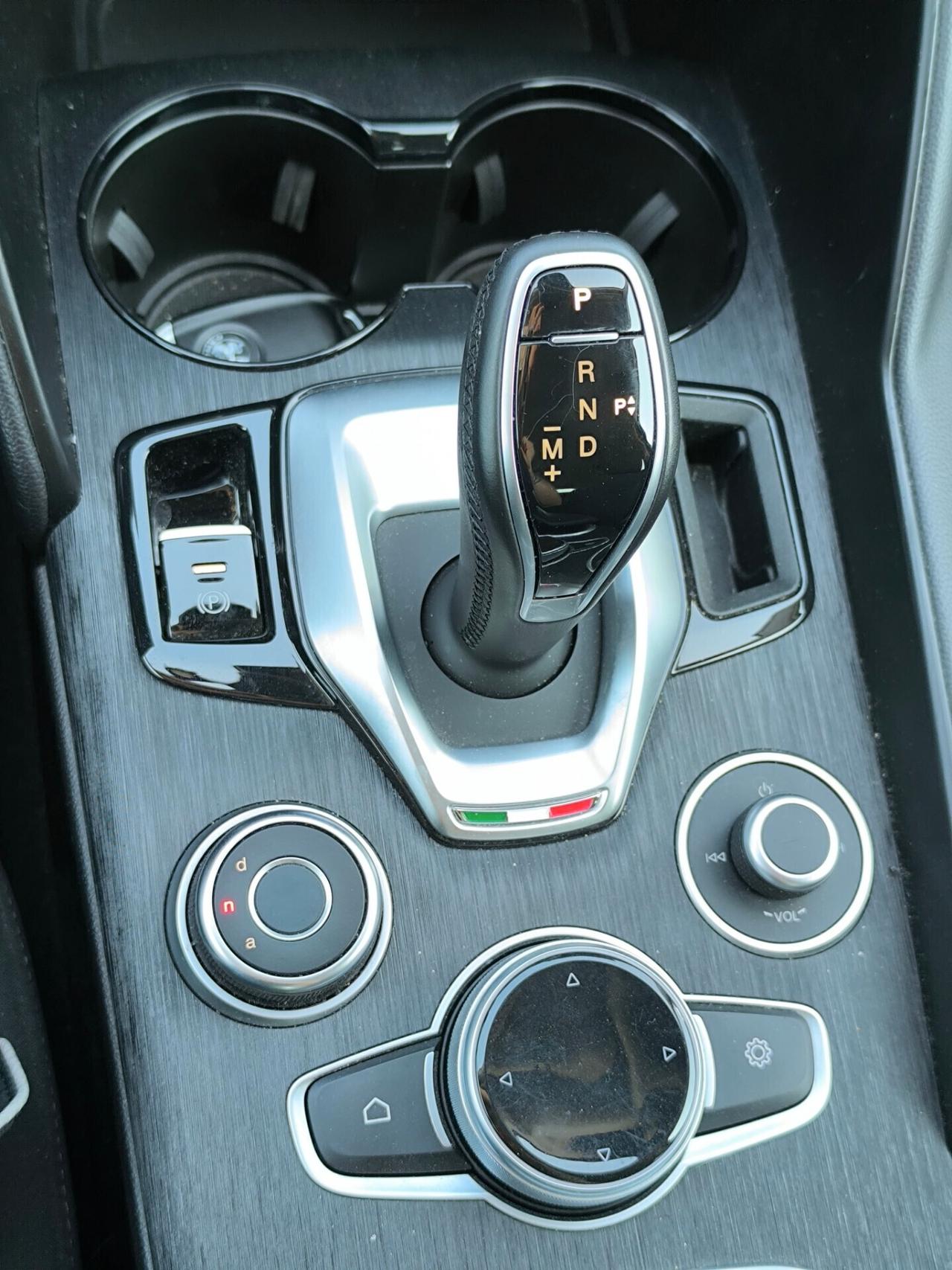 Alfa Romeo Giulia 2.2 CC 160 CV Business 2021