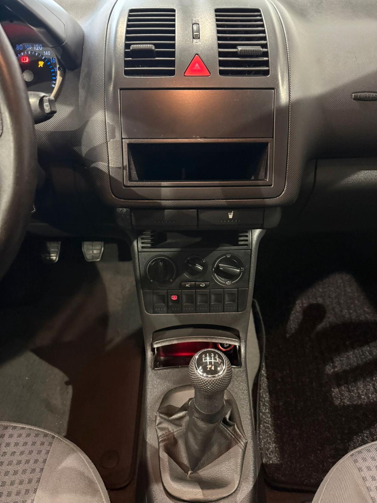 Volkswagen Polo 1.4 TDI - NEOPATENTATI