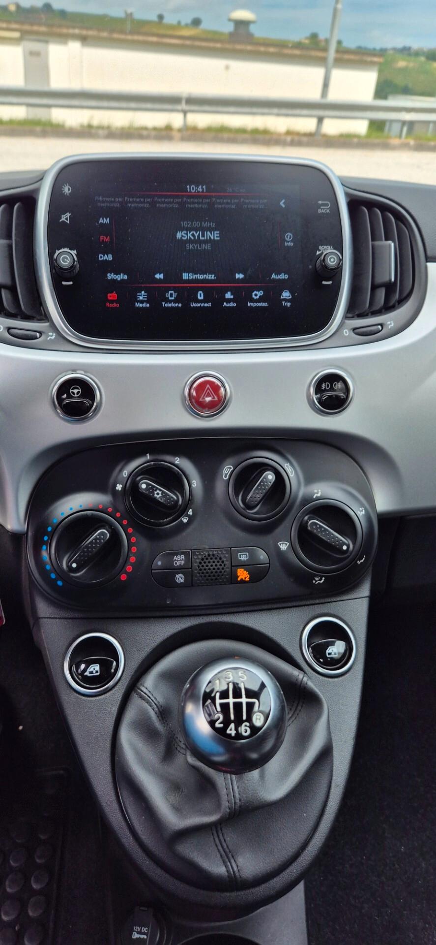 Fiat 500 1.0 Hybrid Connect NEOPATENTATI