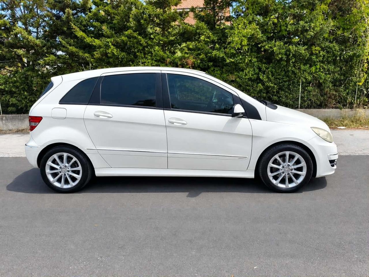 Mercedes-Benz Classe B 180 CDI Restyling 109 CV NUOVA
