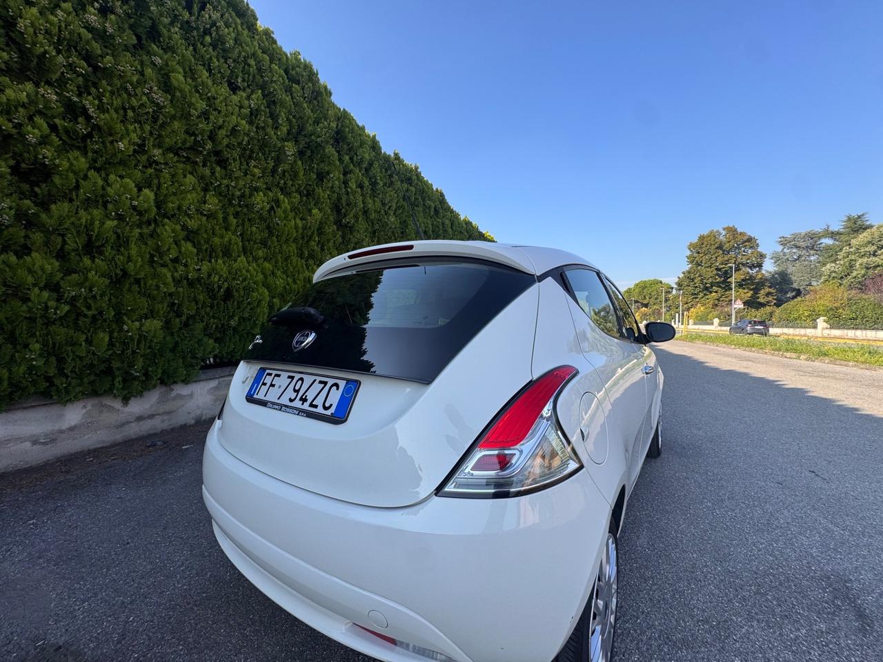 Lancia Ypsilon 1.2 69 CV 5 porte GPL Ecochic Silver