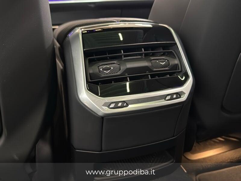 BMW Serie 7 G70 2022 740d mhev xdrive MSport Pro auto