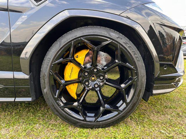 LAMBORGHINI Urus 4.0 Performante AKRAPOVIC - NAVI - LED - 23