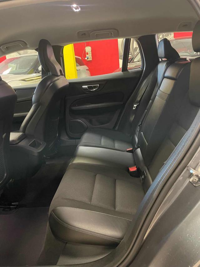 VOLVO V60 D3 Geartronic Inscription*NAVI/PELLE/CRUISE*