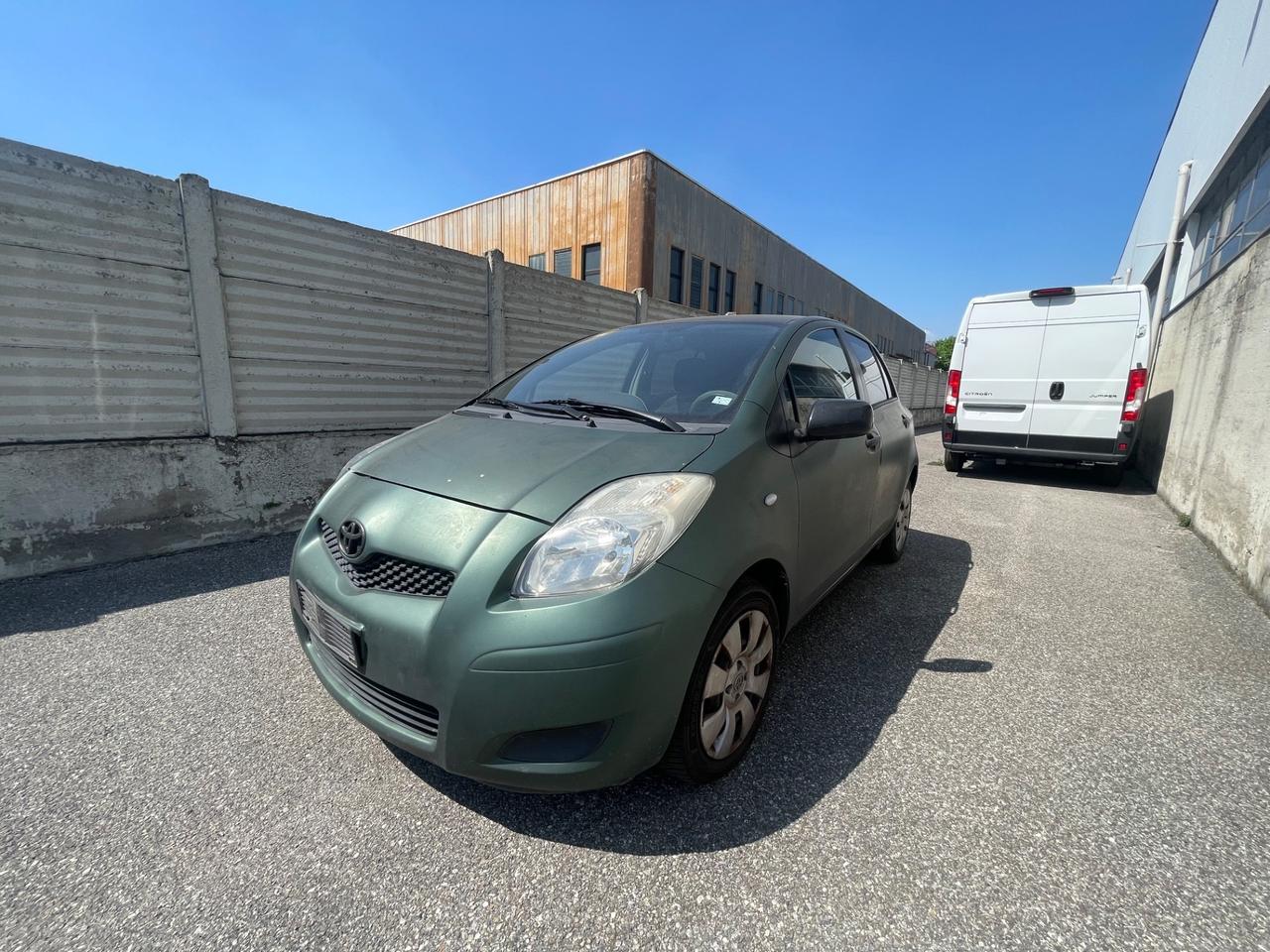 Toyota Yaris Toyota yaris 1.0 benzina, anno 2008, 120.000 km