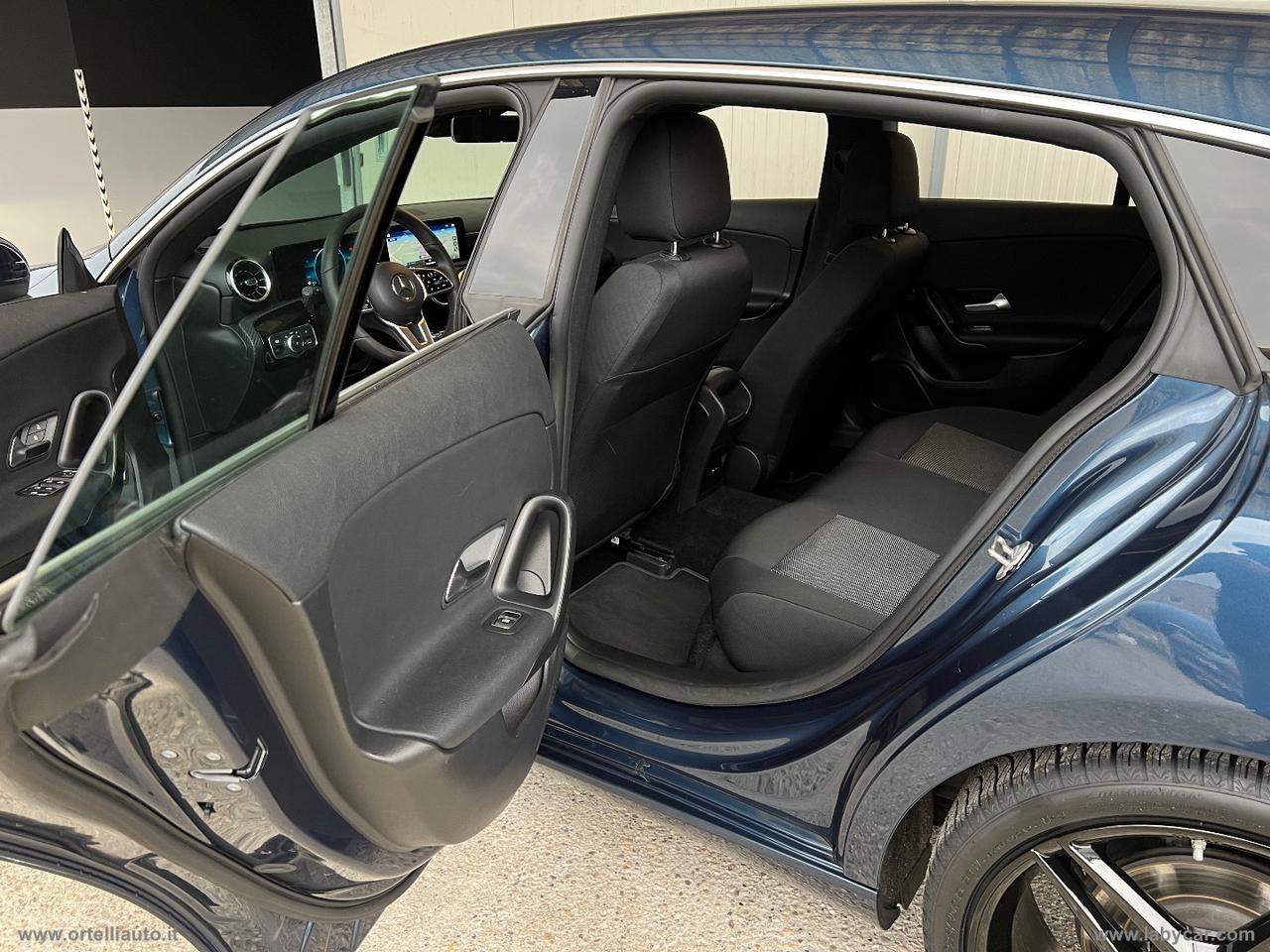 MERCEDES-BENZ CLA 200 d Aut. Shooting Brake Business IVA DEDUCIBILE