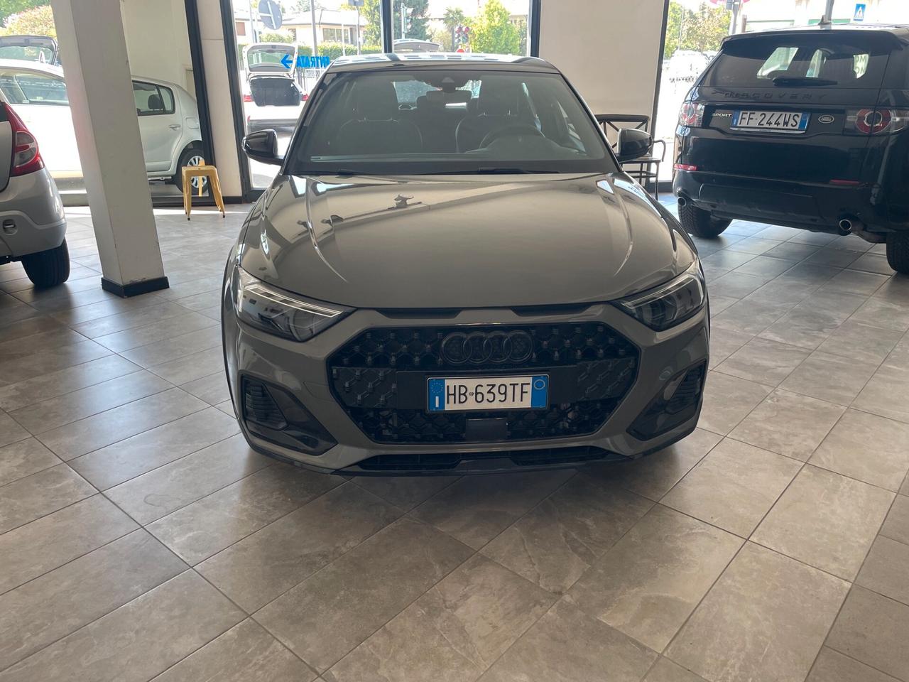 Audi A1 allstreet 30 TFSI S tronic Identity Contrast