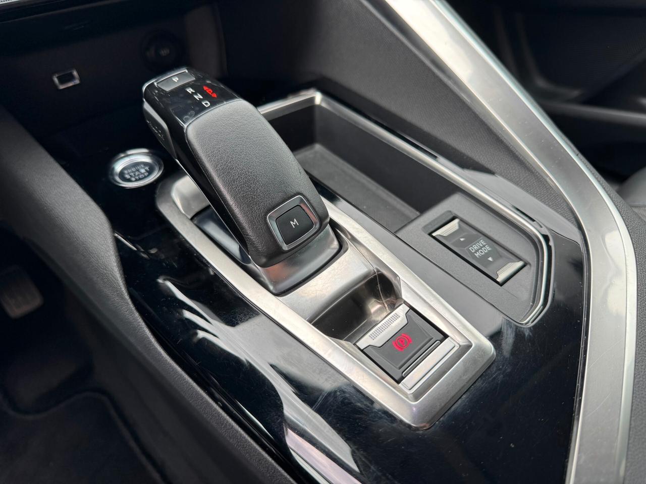 Peugeot 3008 BlueHDi 130 S&S EAT8 GT-LINE