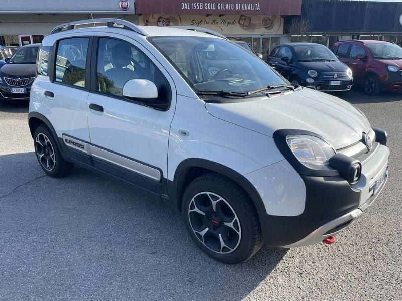 FIAT Panda Cross 1.0 FireFly S&S Hybrid 70 CV