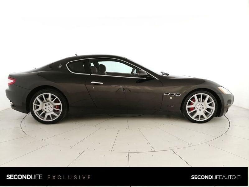 Maserati GranTurismo 4.2cc V8 405 CV