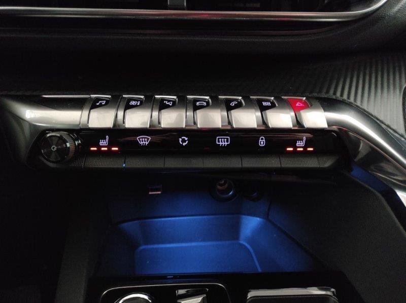 PEUGEOT 5008 2ª serie - 5008 BlueHDi 130 S&S EAT8 Allure Pack