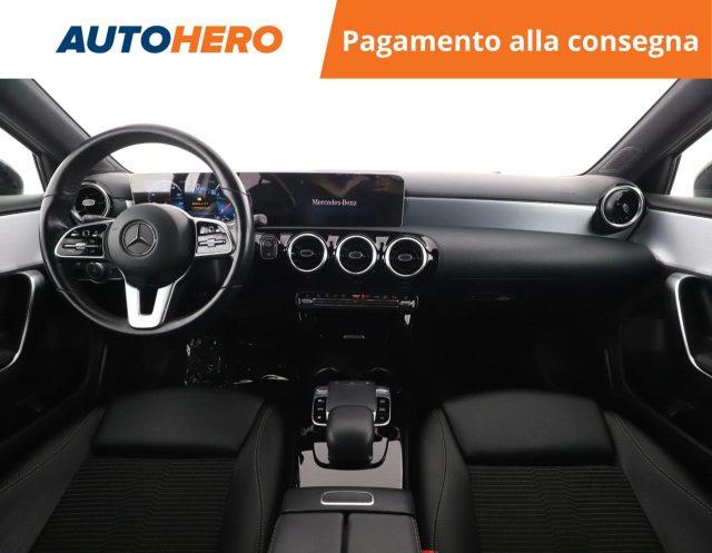 MERCEDES-BENZ A 200 Automatic Sport