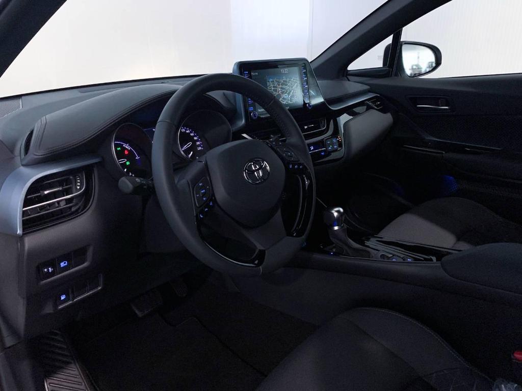 Toyota C-HR 2.0 Hybrid More Business E-CVT