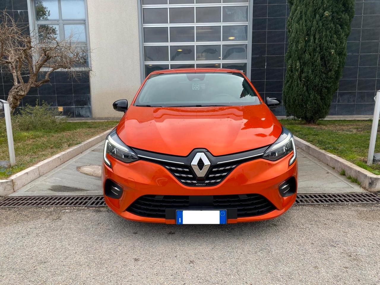 Renault Clio Full Hybrid E-Tech 145 CV 5 porte Techno