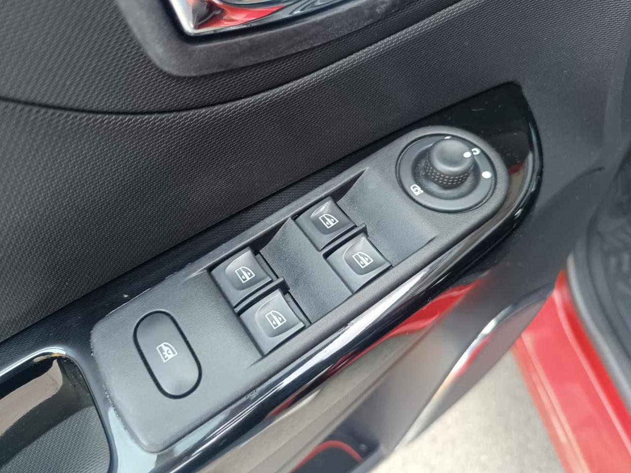 Renault Captur 1.5 dCi 8V 90 CV EDC Project Runway