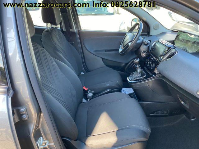 LANCIA Ypsilon 1.0 FireFly 5 porte S&S Hybrid Ecochic Gold