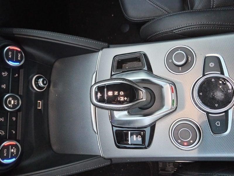 Alfa Romeo Stelvio Stelvio 2.2 Turbodiesel 210 CV AT8 Q4 Veloce