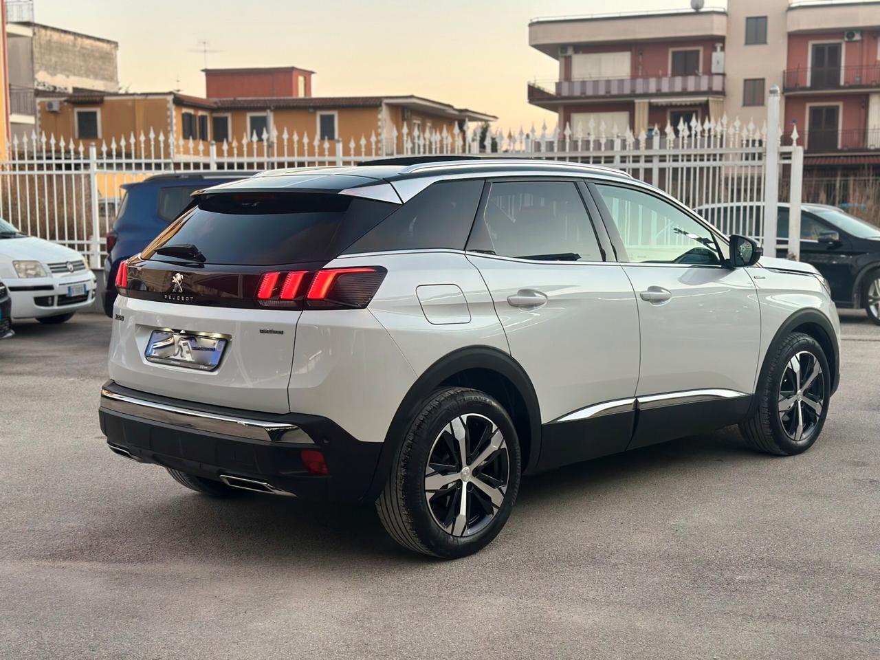 Peugeot 3008 BlueHDi 130 GT Line Automatica