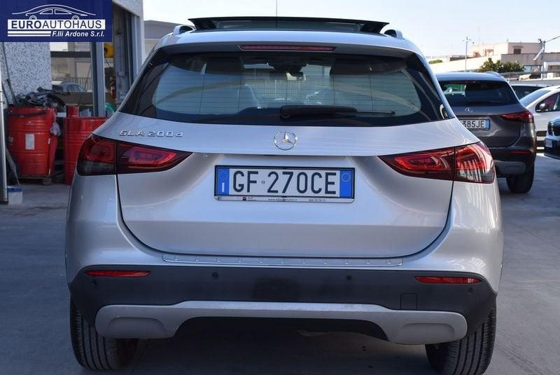 Mercedes-Benz GLA GLA 200 d Automatic Business Extra *TETTUCCIO*