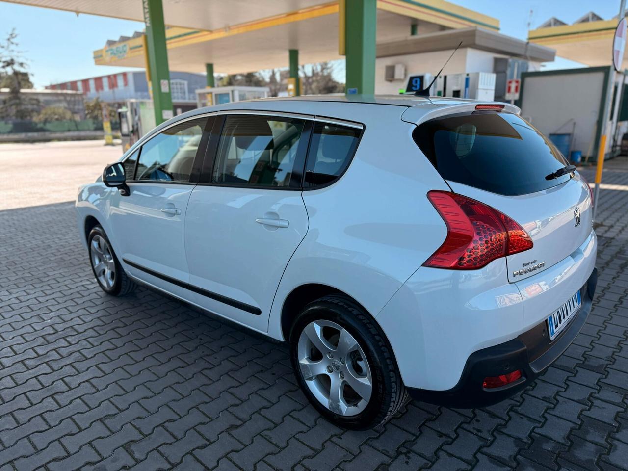 Peugeot 3008 1.6 HDi 112CV Tecno