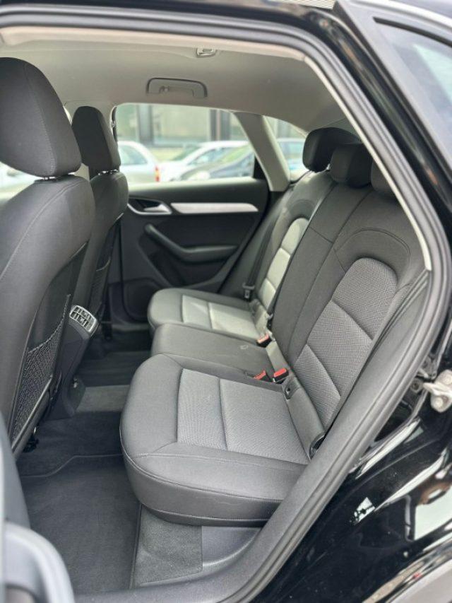 AUDI Q3 2.0 TDI 150 CV Business