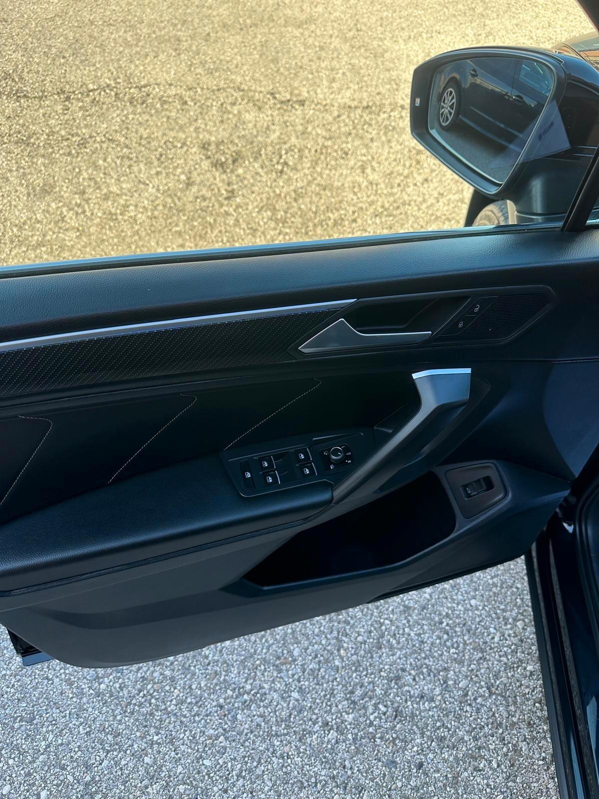 Volkswagen Tiguan Allspace 2.0 TDI SCR DSG 4MOTION R-Line 7POSTI 200CV