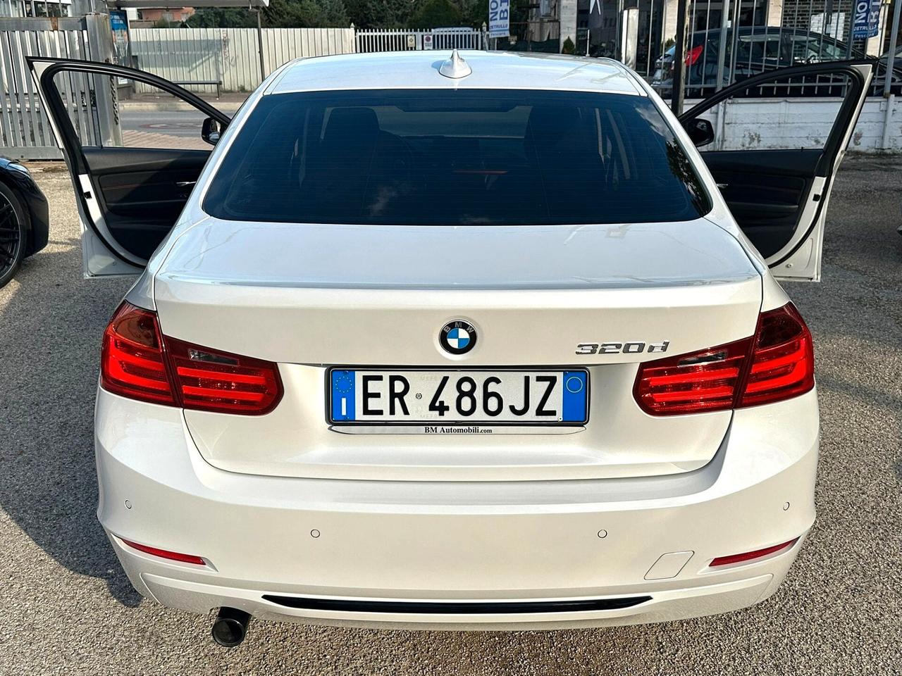 BMW 320D SPORT 184CV BERLINA