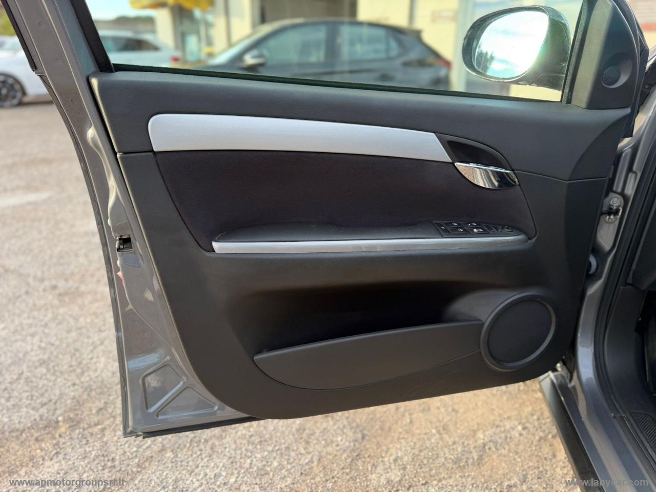 FIAT Croma 1.9 MJT Emotion