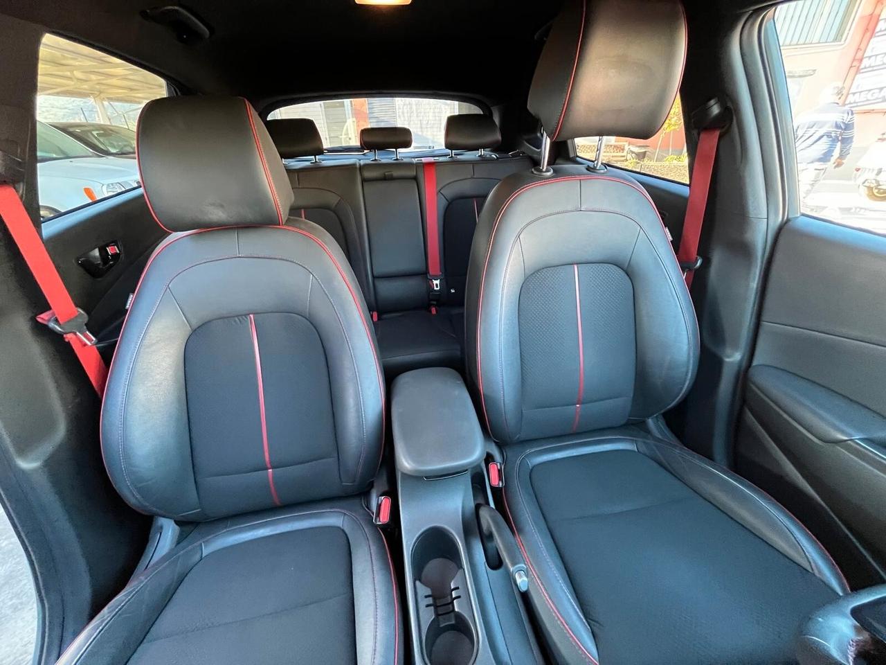 Hyundai Kona 1.0 T-GDI Xpossible