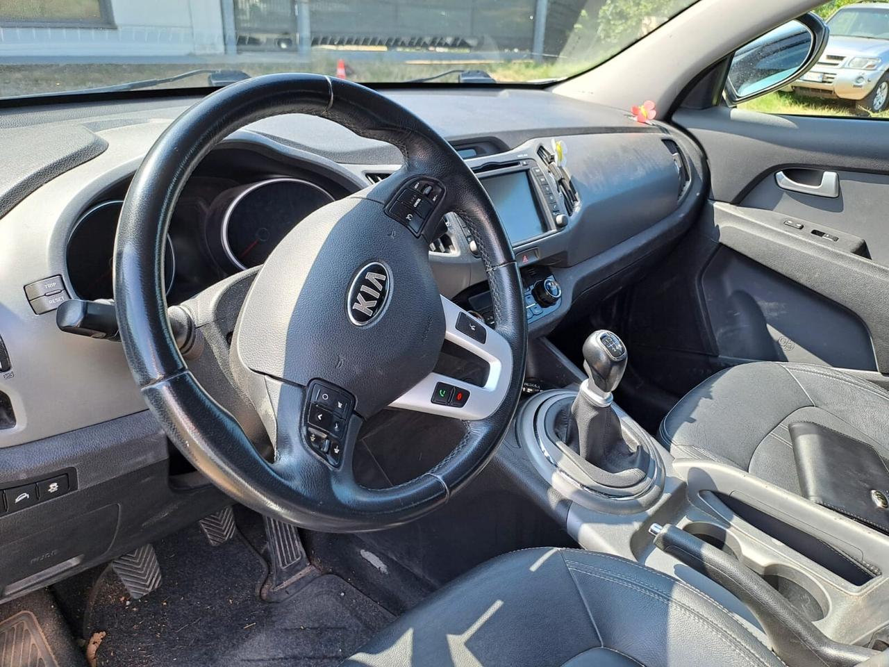 Kia Sportage 1.7 CRDI VGT 2WD high tech