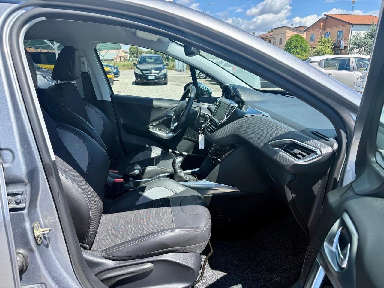 Peugeot 2008 1.6 e-HDi 92 CV Stop&Start Allure