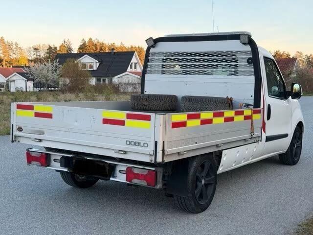 FIAT Doblo 1.3 Mjt Cassonato 3 POSTI Work-Up GANCIO TRAINO