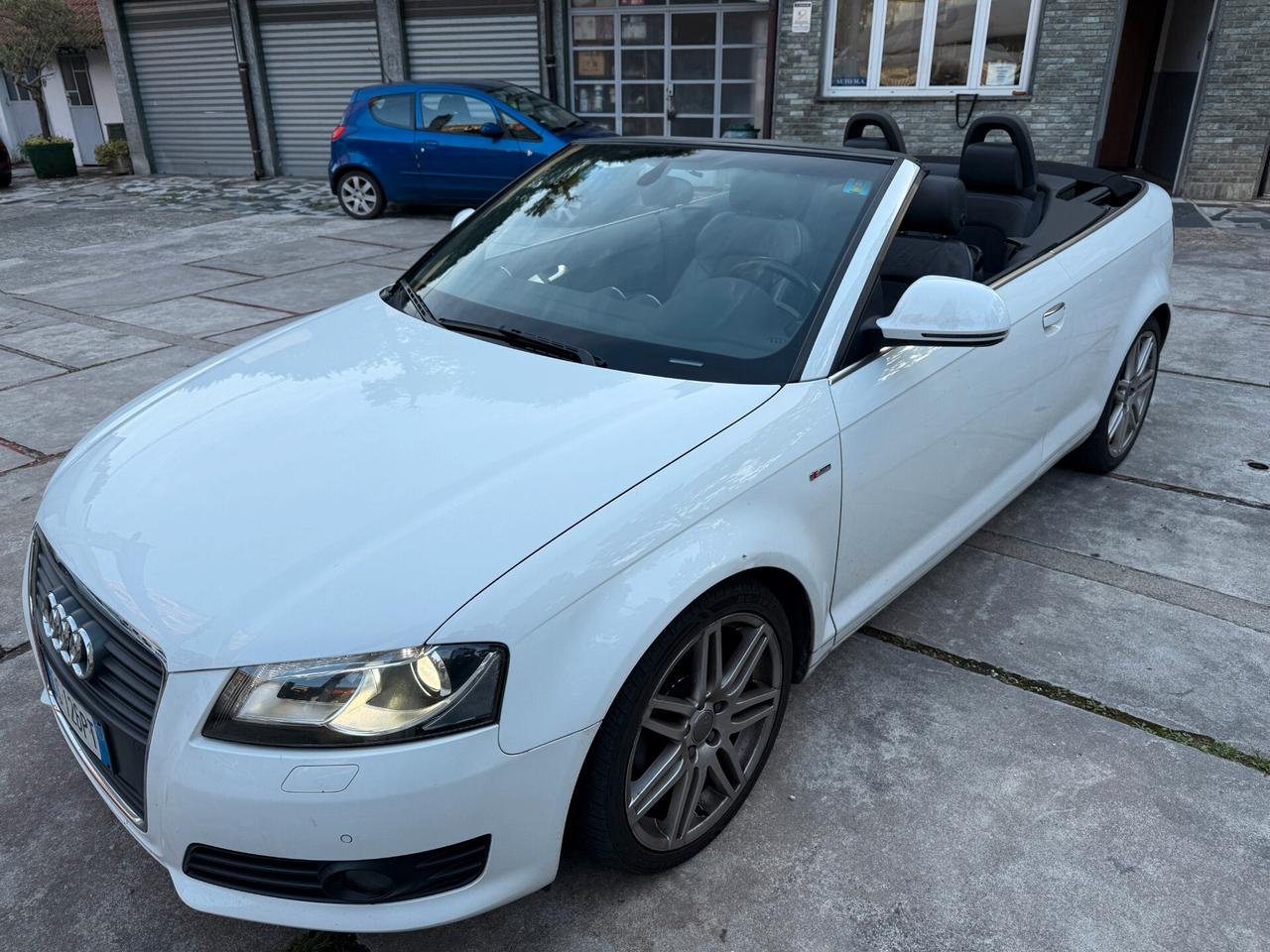 Audi A3 Cabrio 2.0 TDI F.AP. S tronic Ambition AUTO IN ARRIVO
