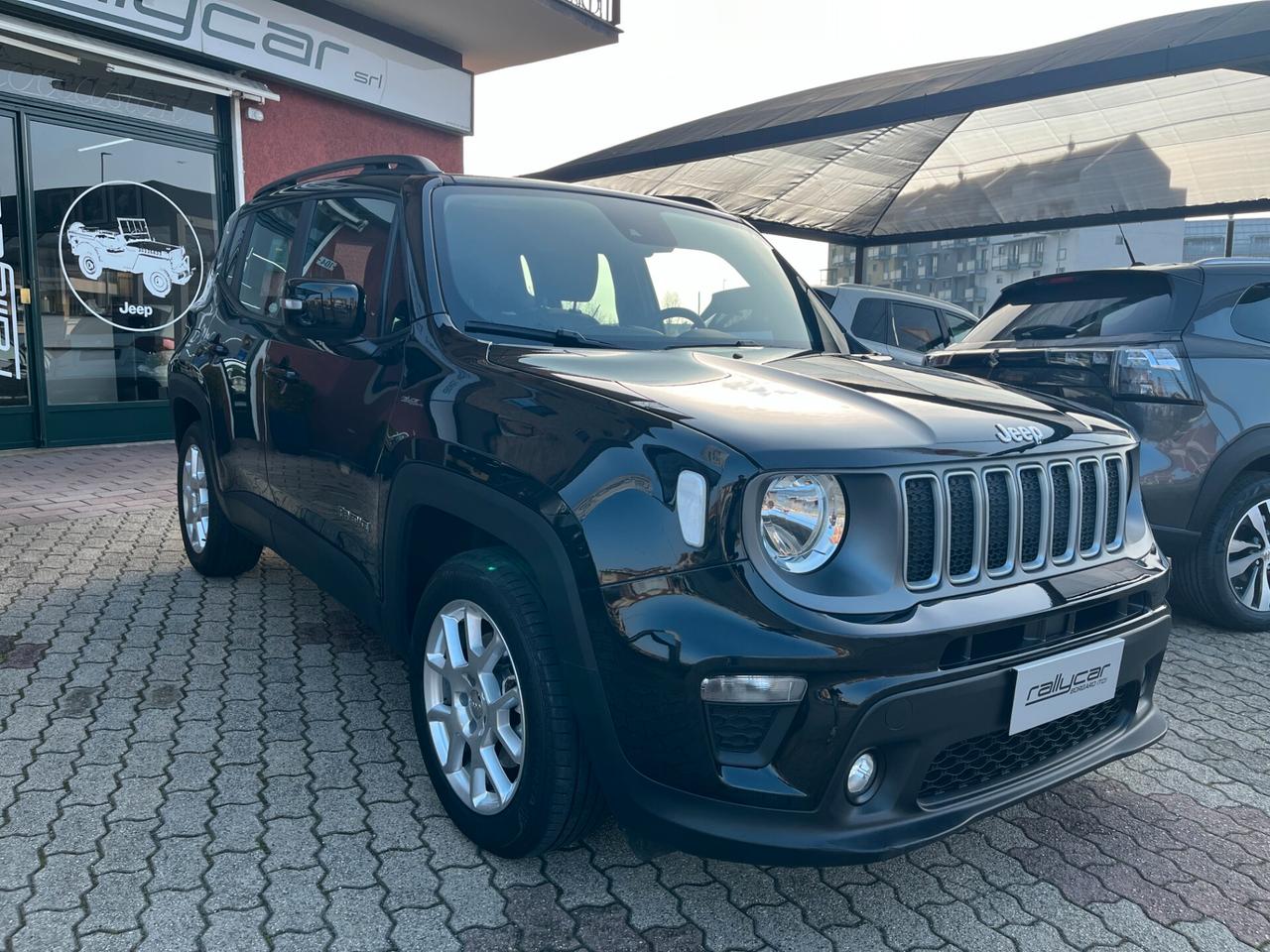 Jeep Renegade 1.5 Turbo T4 Limited 9.700KM - 2023
