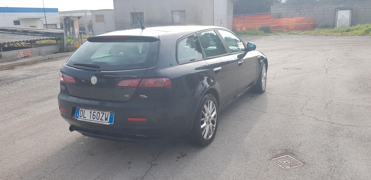 Alfa Romeo 159 1.9 JTDm 16V Sportwagon Exclusive Q-Tronic