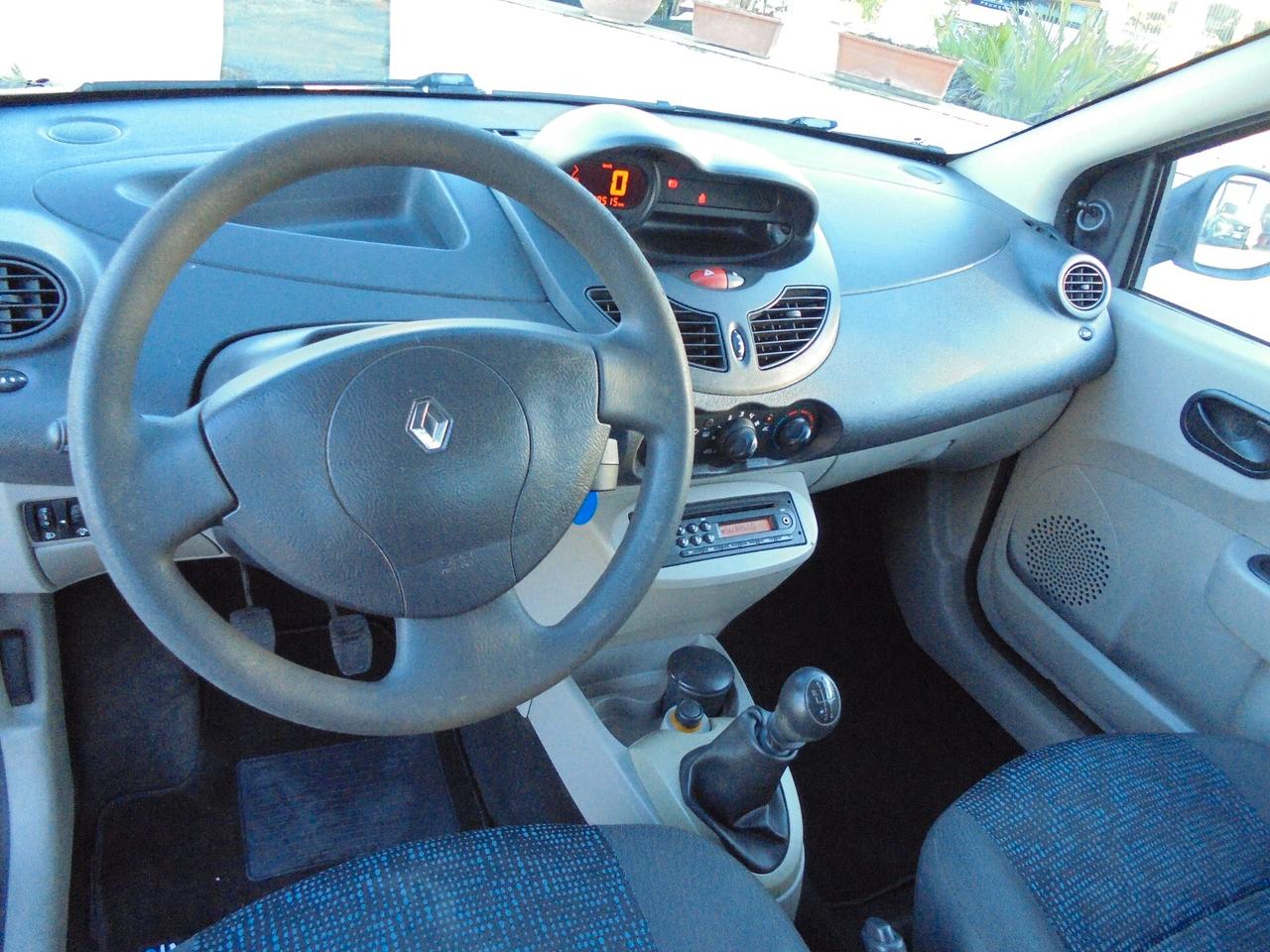 Renault Twingo 1.2 8V Dynamique