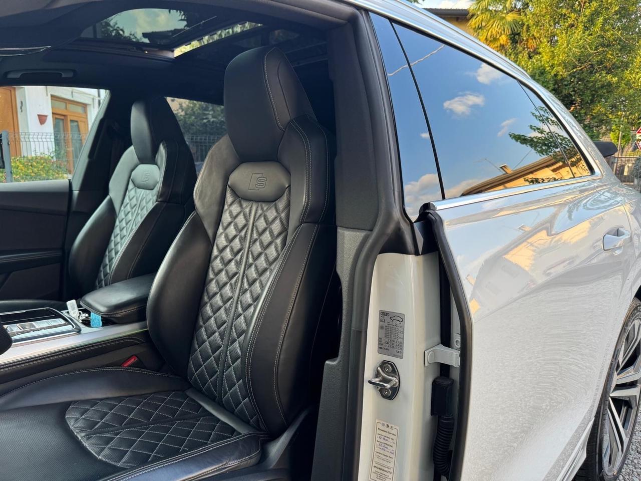 Audi Q8 50 TDI 286 CV quattro tiptronic Sport