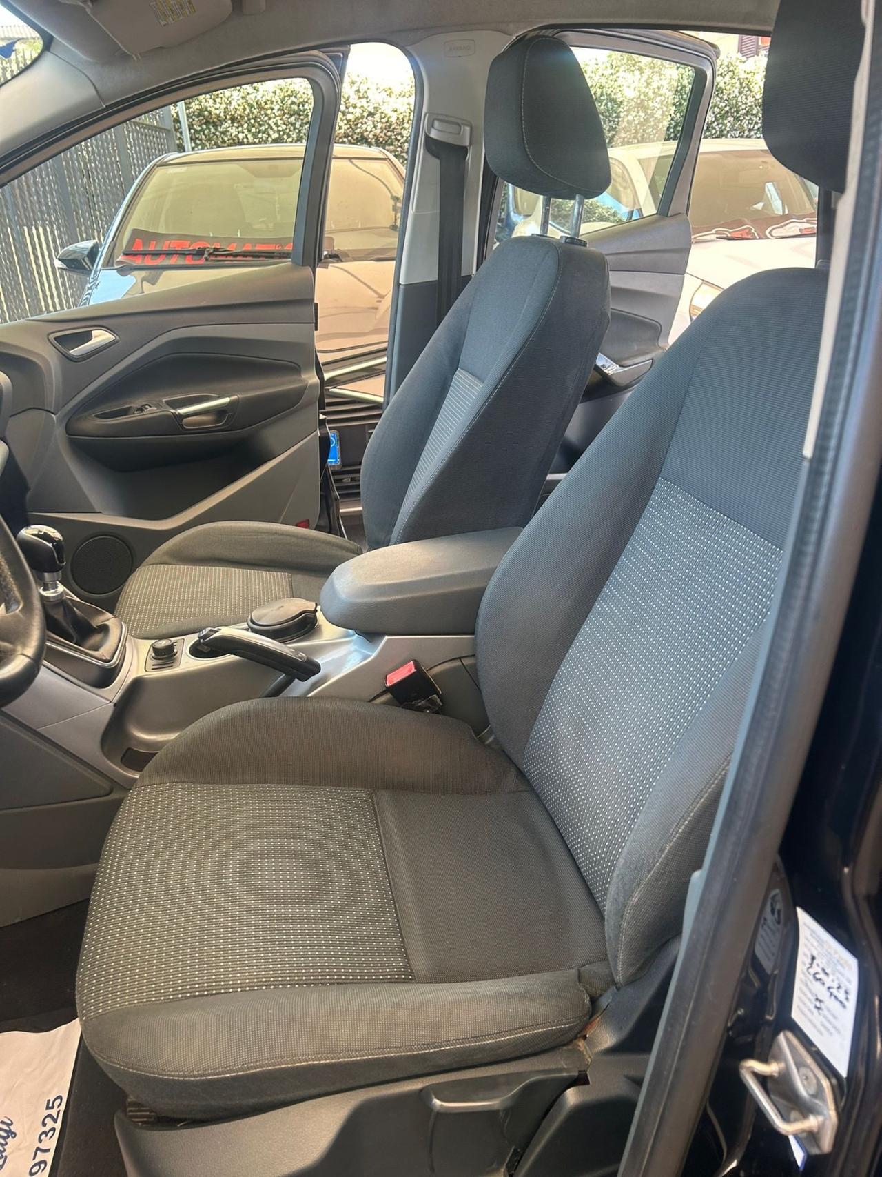 Ford C-Max 1.6 TDCi 95CV Titanium
