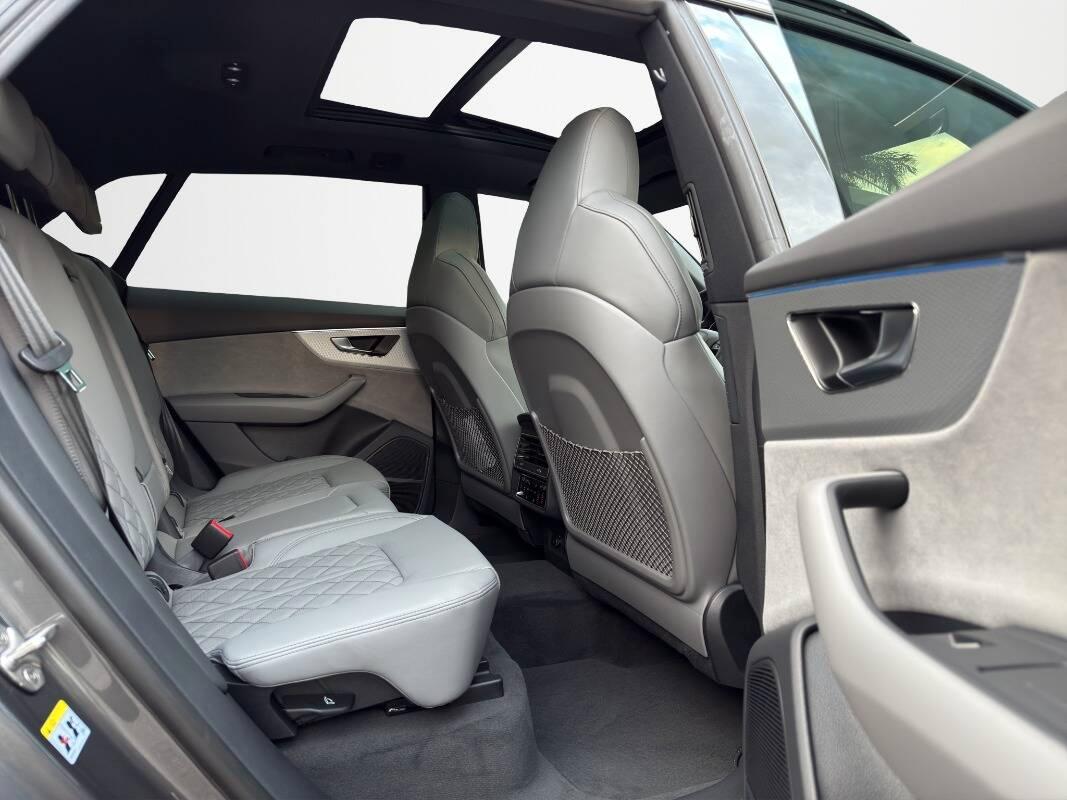 Audi Q8 3.0 286CV S LINE TETTO PELLE VALCONA CERCHI 23