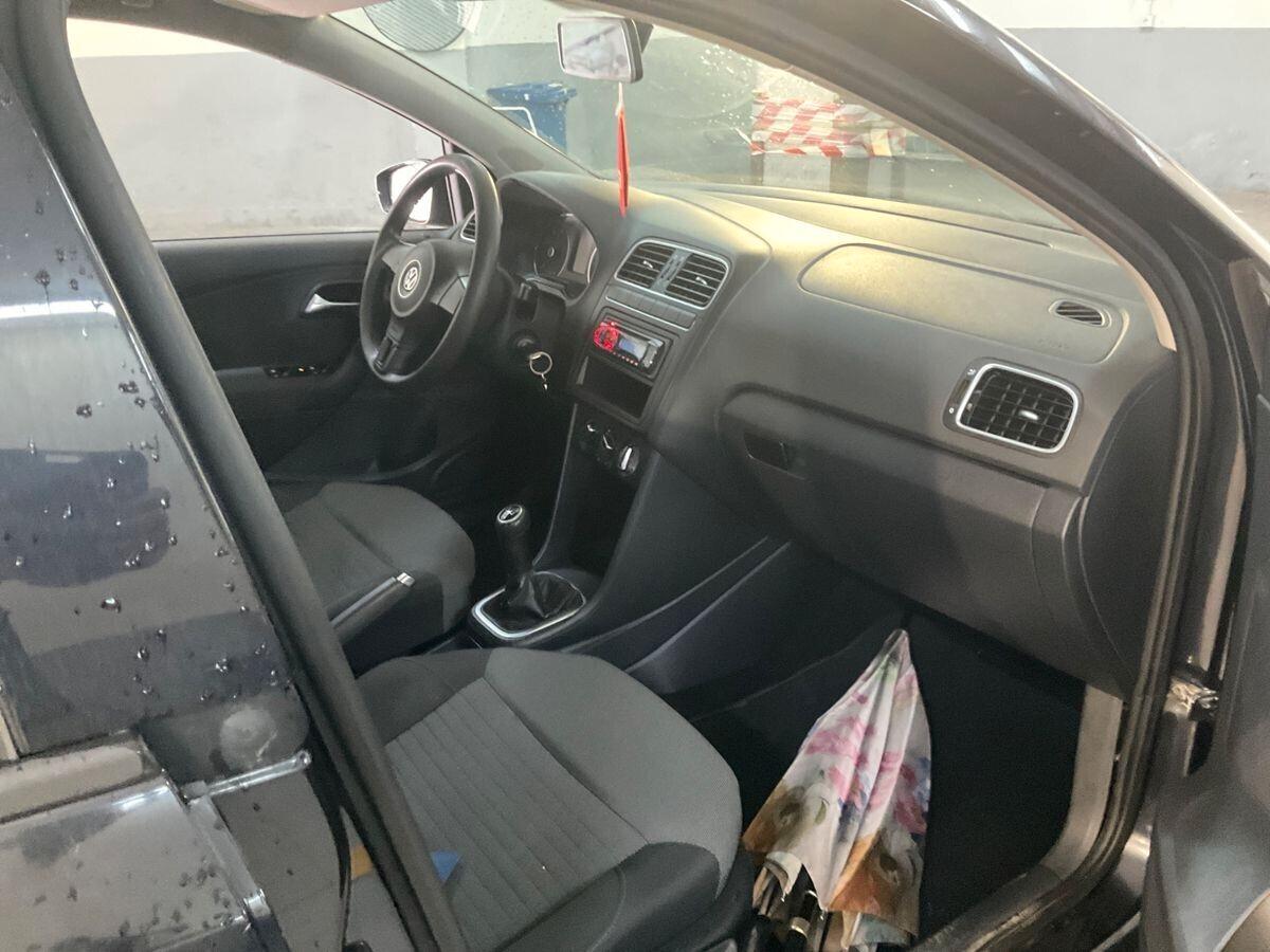 Volkswagen Polo 1.2 5 porte Model. 2013Trendline neo patentati !!